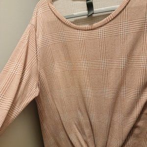 Agnes & Dora Tie front long sleeve top